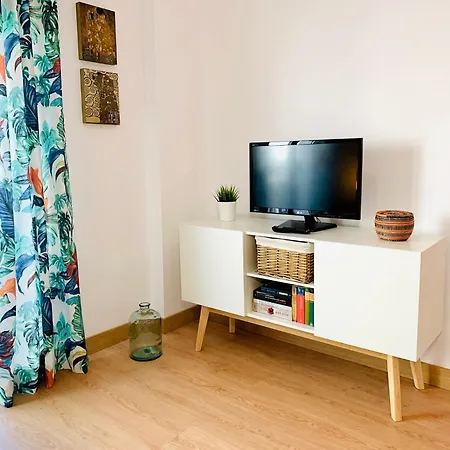 Lacierva コニル・デ・ラ・フロンテラ